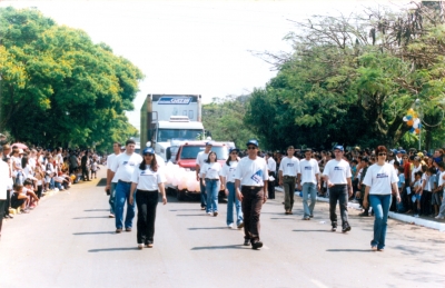 Desfile de Aniversário da cidade de Amambai - MS